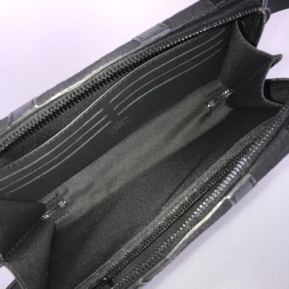 LOUIS VUITTON Taurillon Leather Soft Trunk Wallet Shoulder bag - Picture 12 of 14